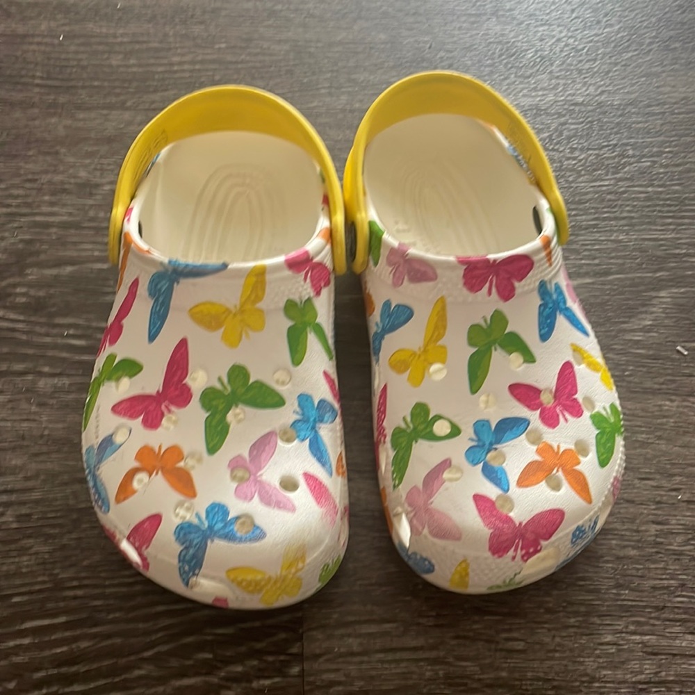 Girls Butterfly Crocs